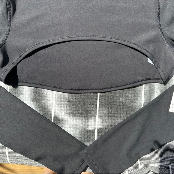 Athleta Black Eclipse Long Sleeve Cut Out Shrug - Picture 9 of 15